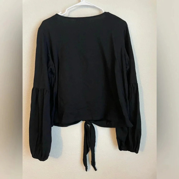 Elegant Black 3/4 Sleeve Blouse with Tie Front and Red Embellishments - Picture 7 of 8